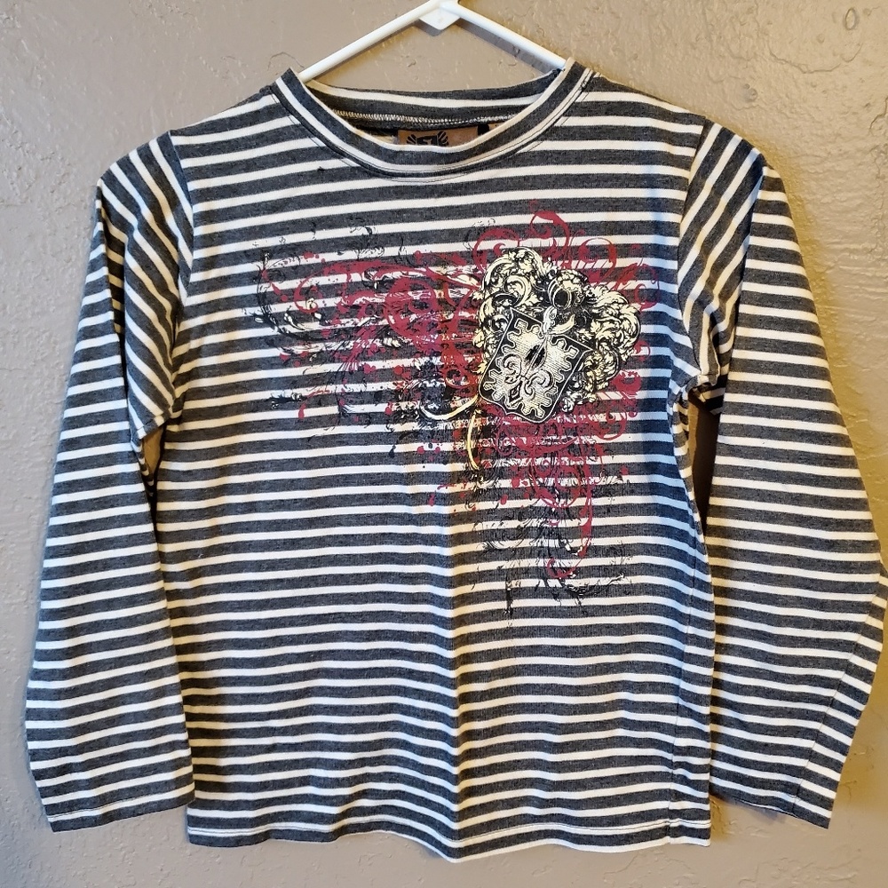 Boys size 8 shirt